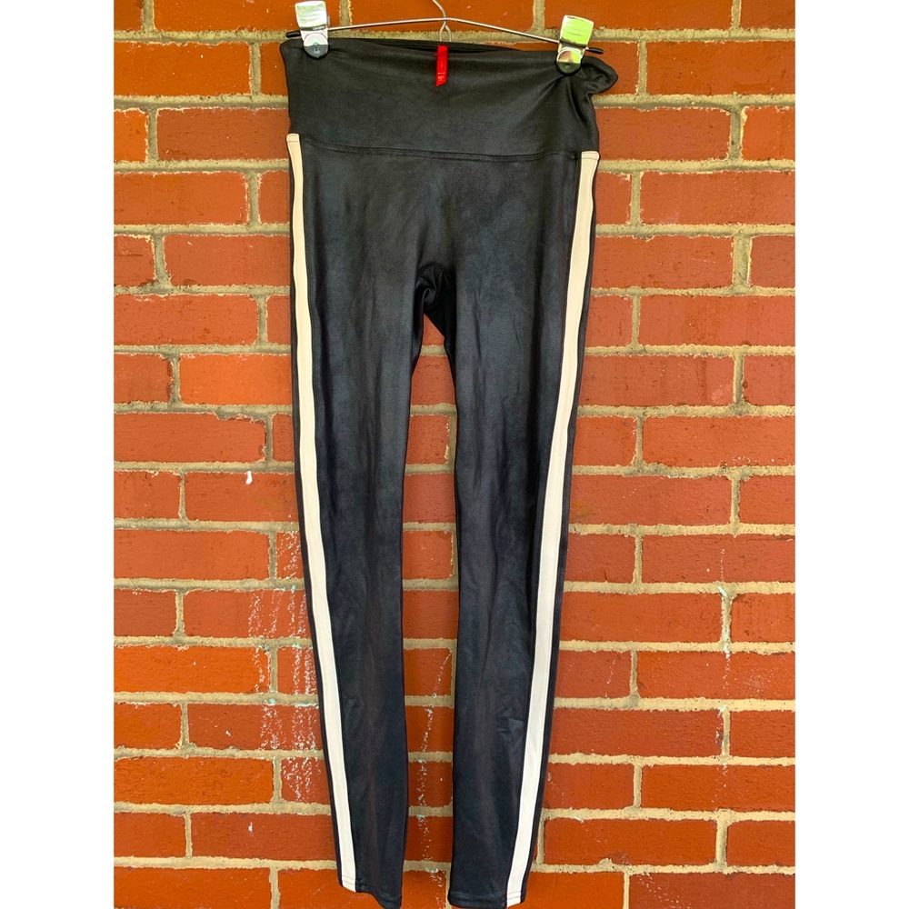 Spanx Medium Faux Leather Leggings